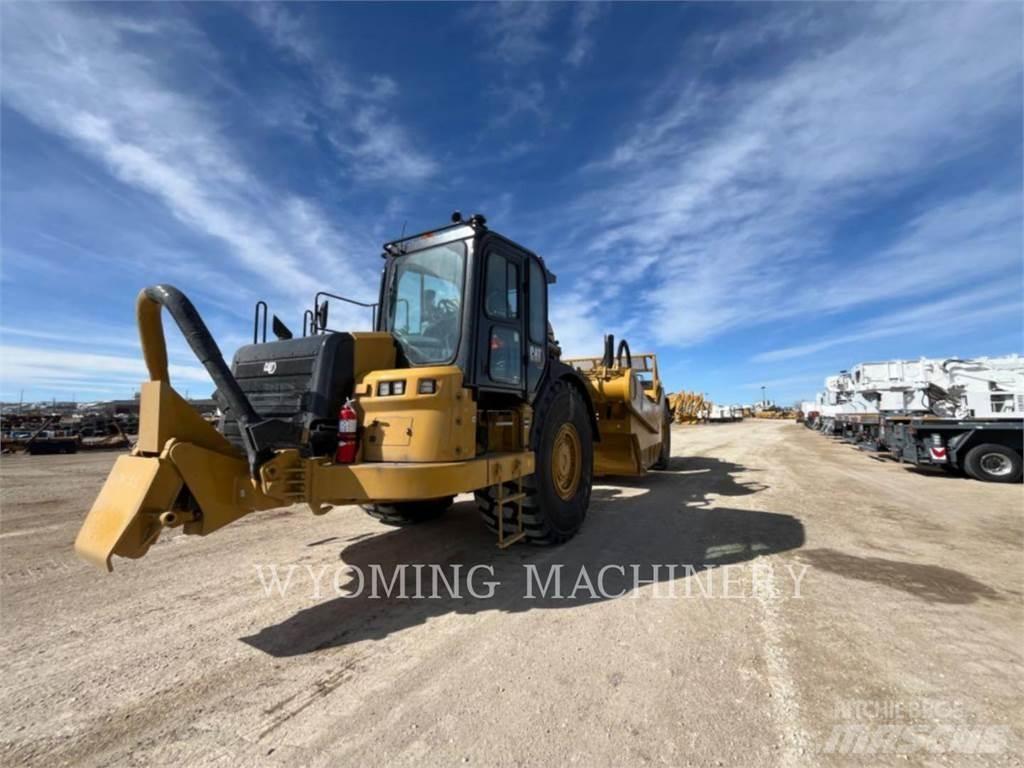 CAT 637 Elevatoare