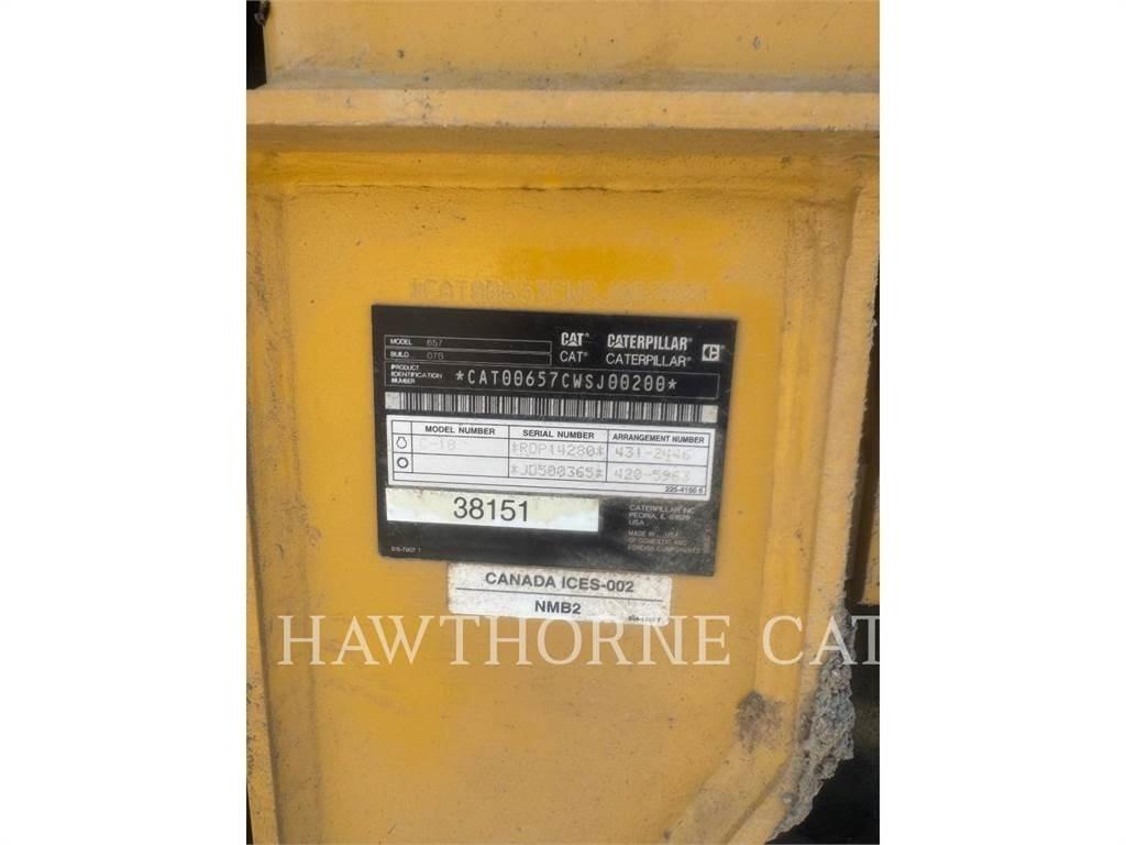 CAT 657 Elevatoare