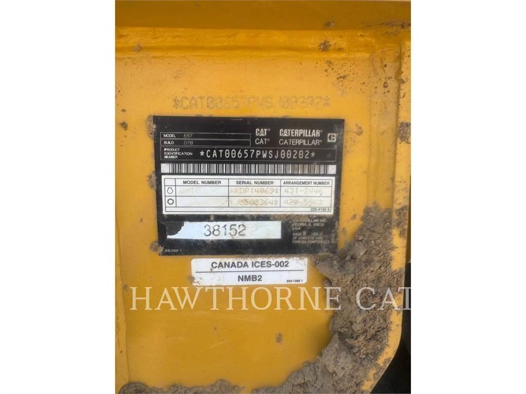CAT 657 Elevatoare