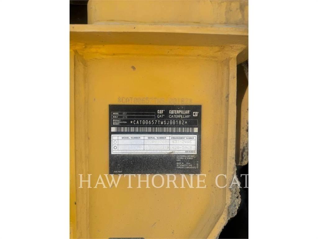 CAT 657 Elevatoare