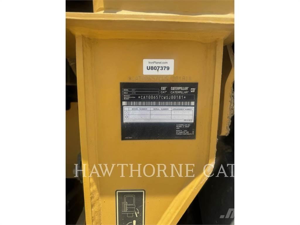 CAT 657 Elevatoare