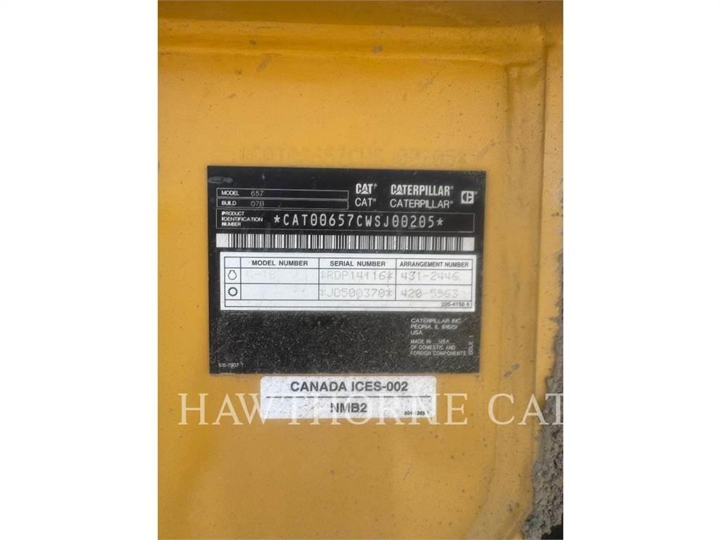 CAT 657 Elevatoare