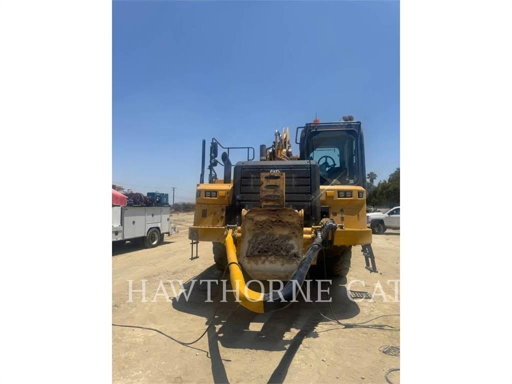 CAT 657 Elevatoare