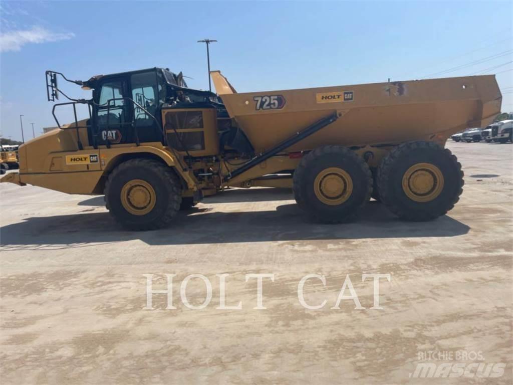 CAT 725 Transportoare articulate