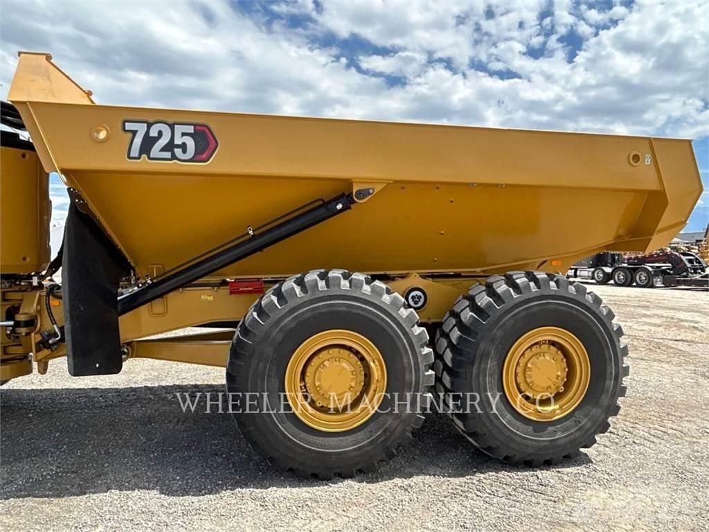 CAT 725 Transportoare articulate