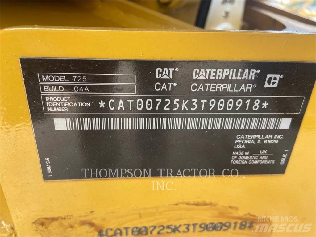 CAT 725 Transportoare articulate