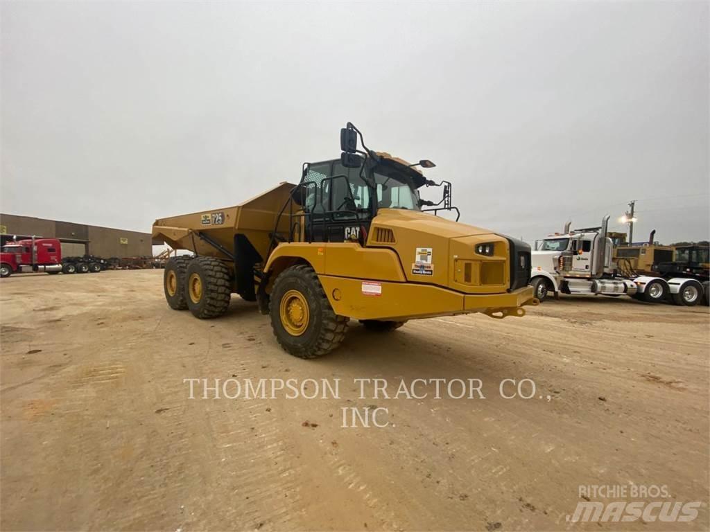 CAT 725 Transportoare articulate