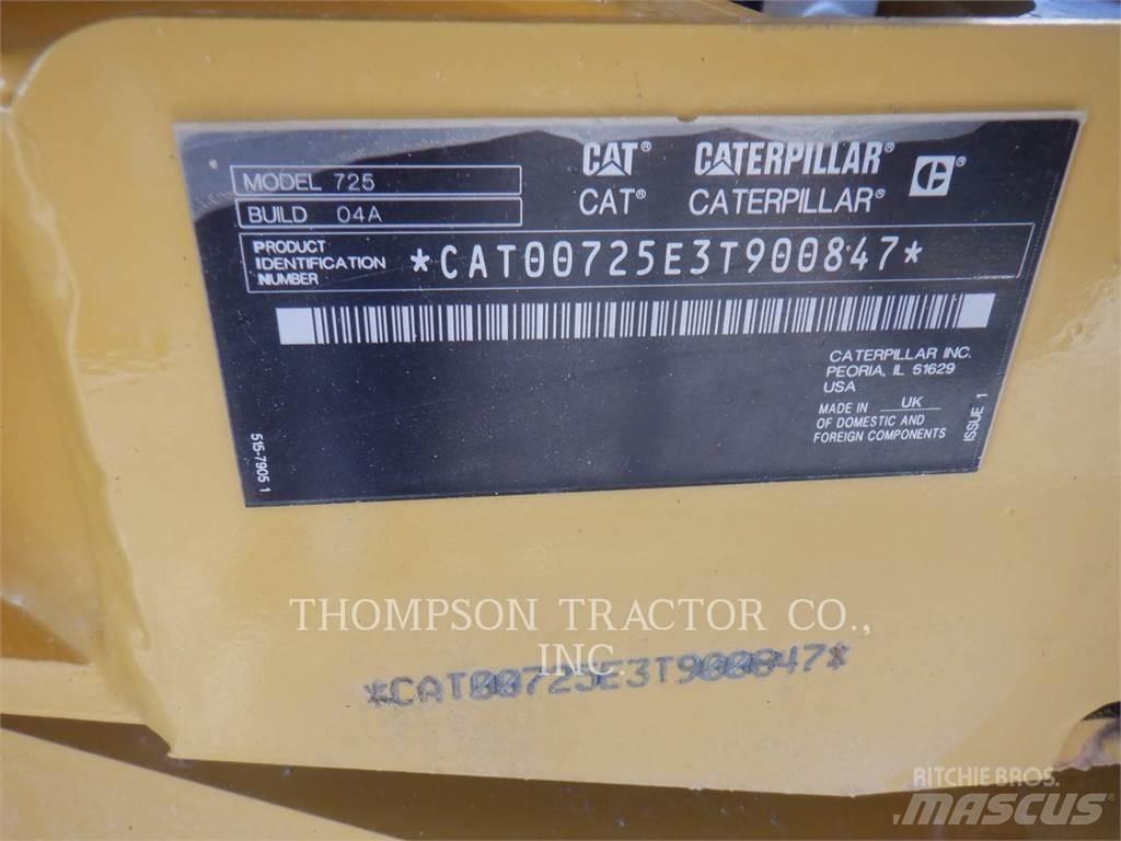 CAT 725 Transportoare articulate