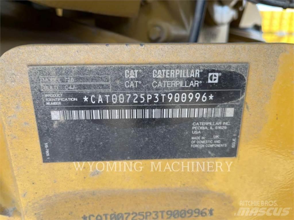 CAT 725 Transportoare articulate