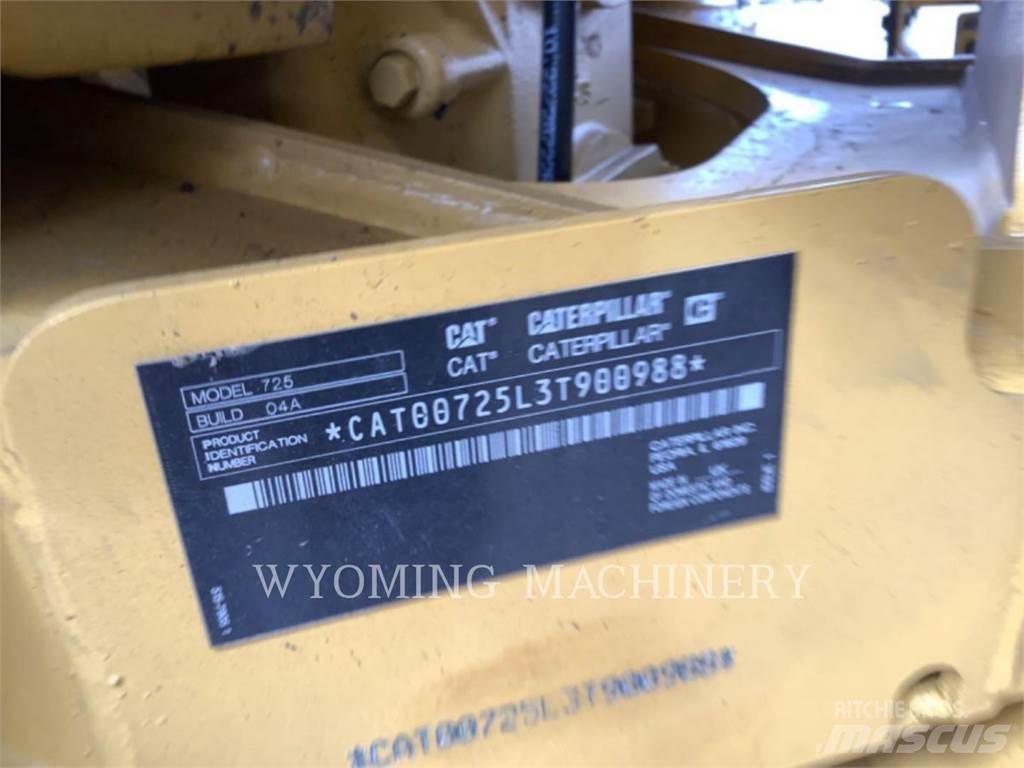 CAT 725 Transportoare articulate