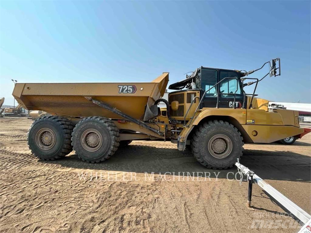 CAT 725 Transportoare articulate