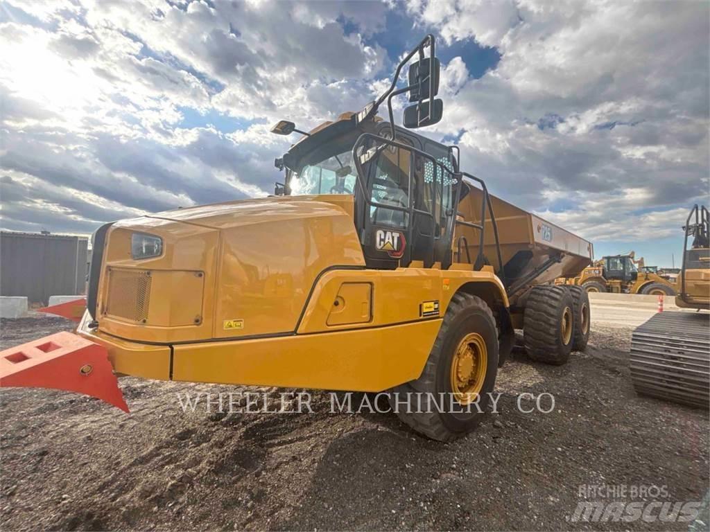 CAT 725 Transportoare articulate