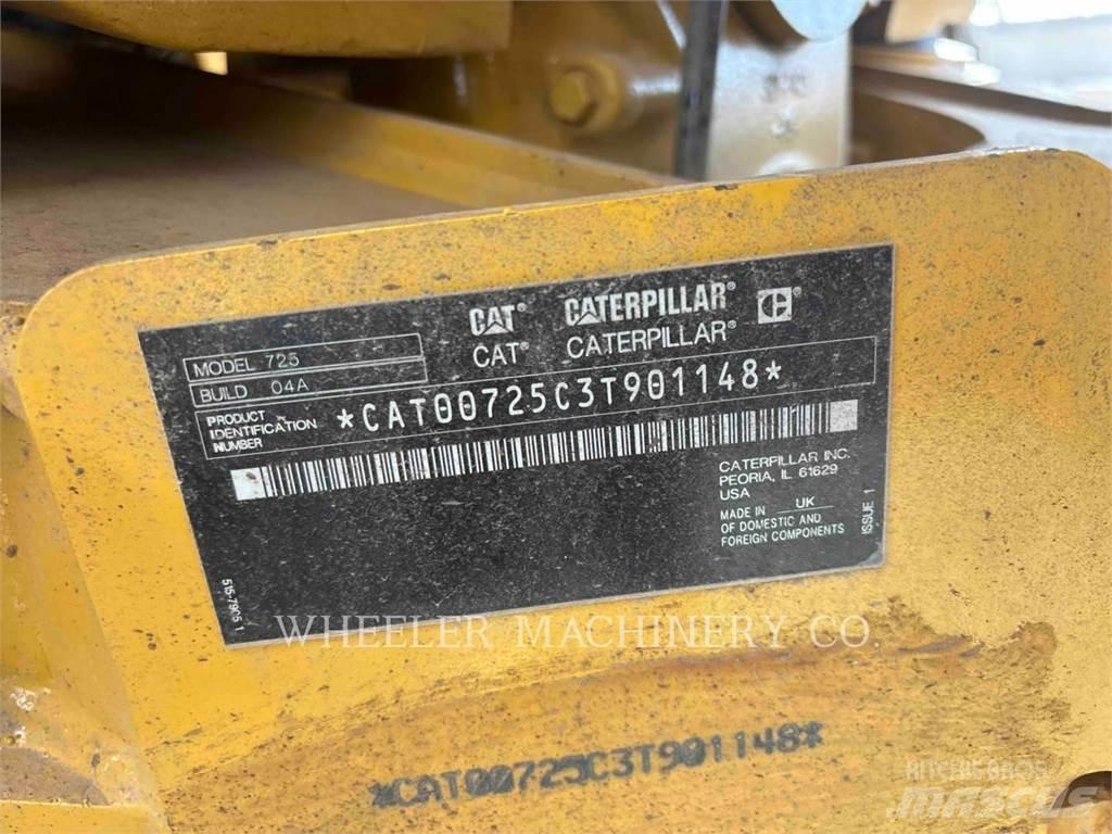 CAT 725 Transportoare articulate