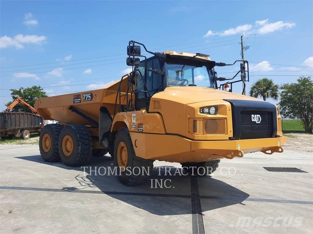 CAT 725 Transportoare articulate