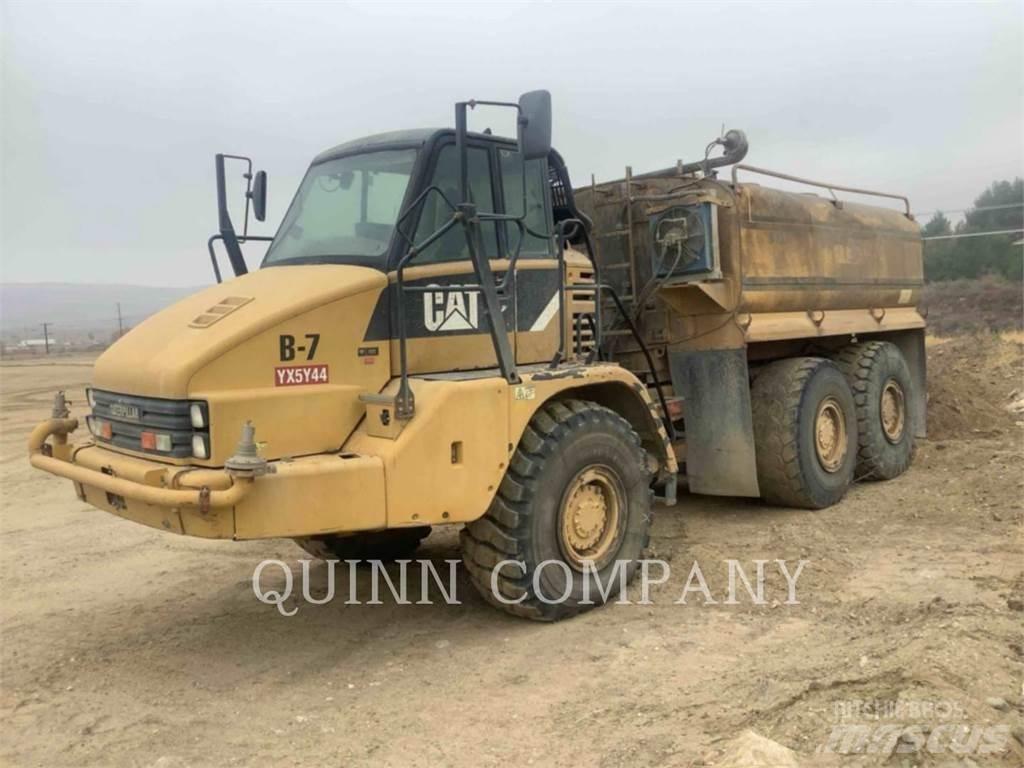 CAT 725 Transportoare articulate