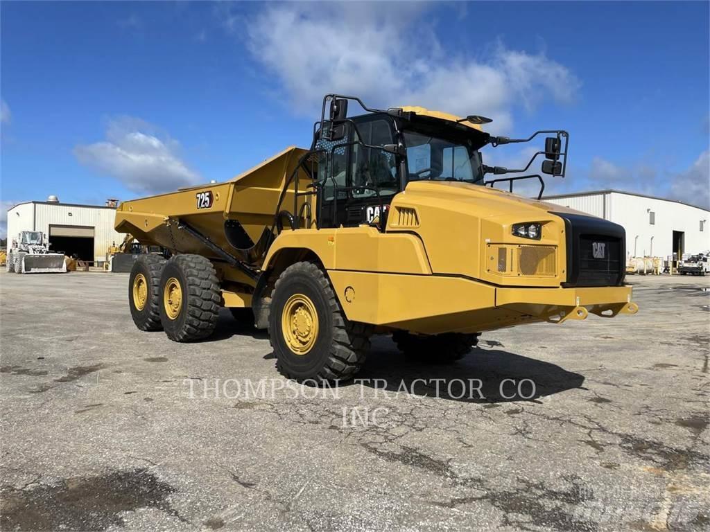 CAT 725 Transportoare articulate