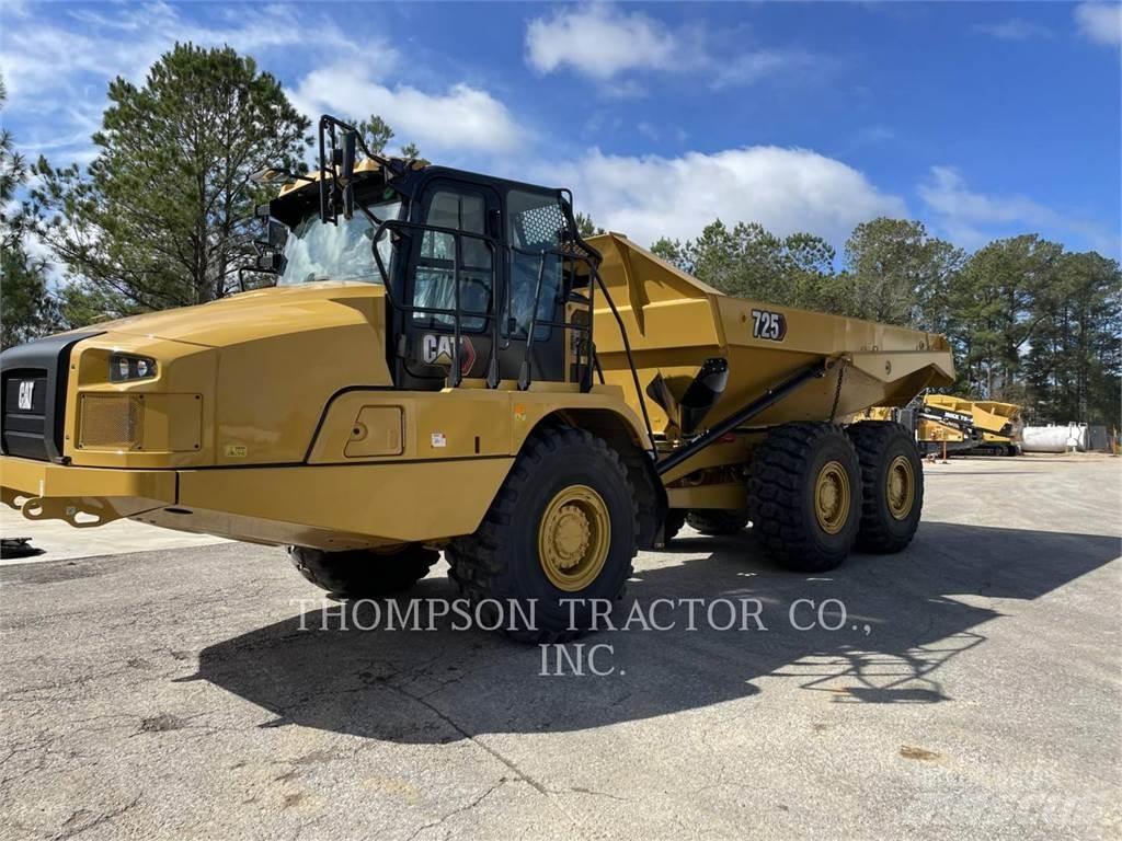 CAT 725 Transportoare articulate