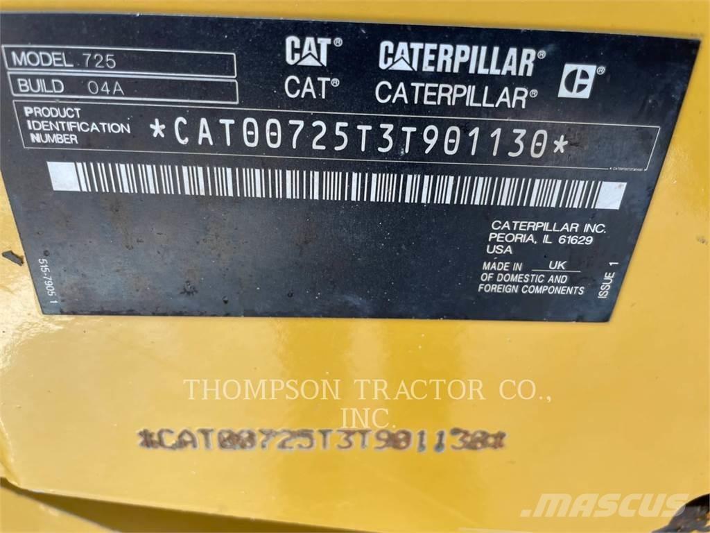 CAT 725 Transportoare articulate