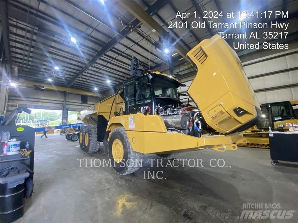 CAT 725 Transportoare articulate