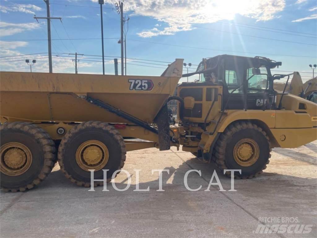 CAT 725 Transportoare articulate