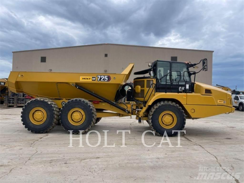 CAT 725 Transportoare articulate