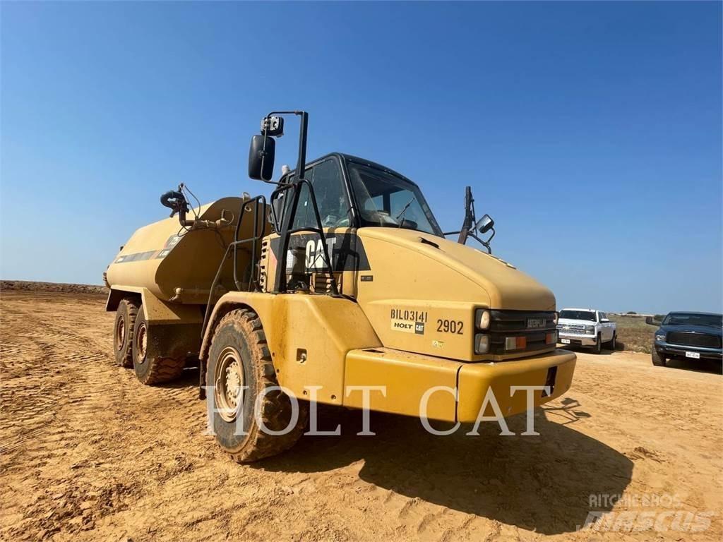 CAT 725 Transportoare articulate