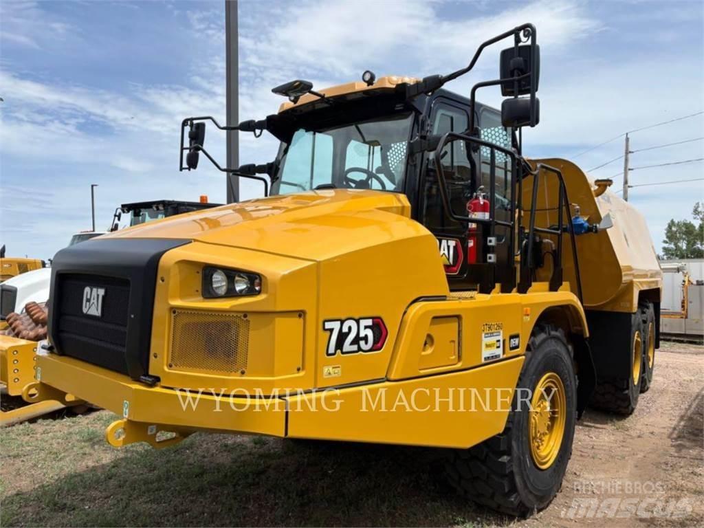 CAT 725 Transportoare articulate