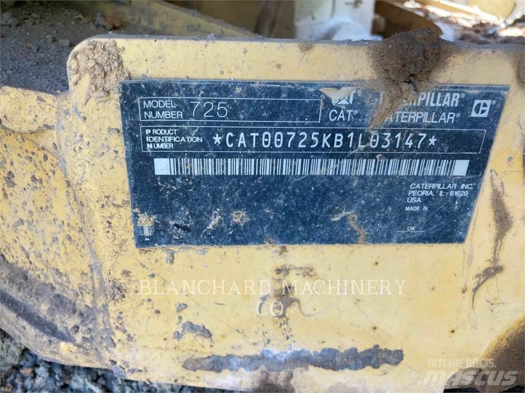CAT 725 Transportoare articulate