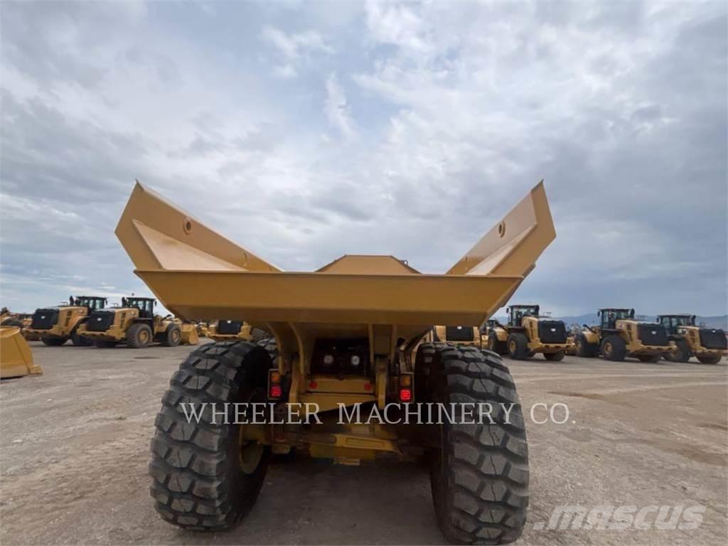 CAT 725 Transportoare articulate