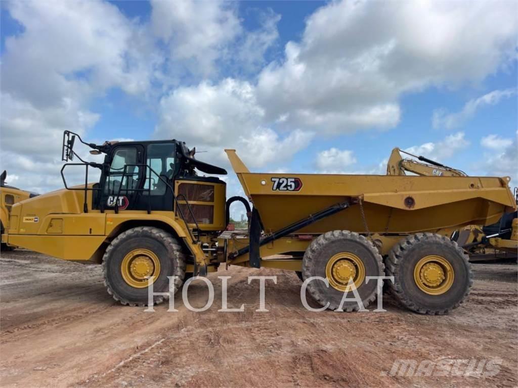 CAT 725 Transportoare articulate