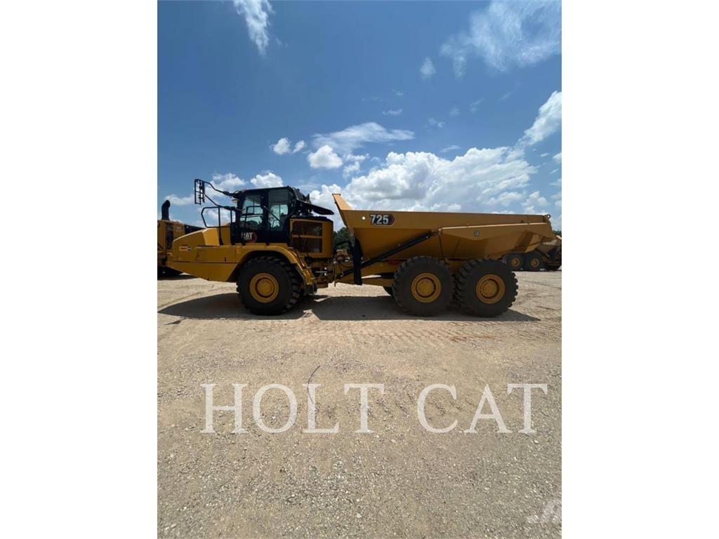 CAT 725 Transportoare articulate