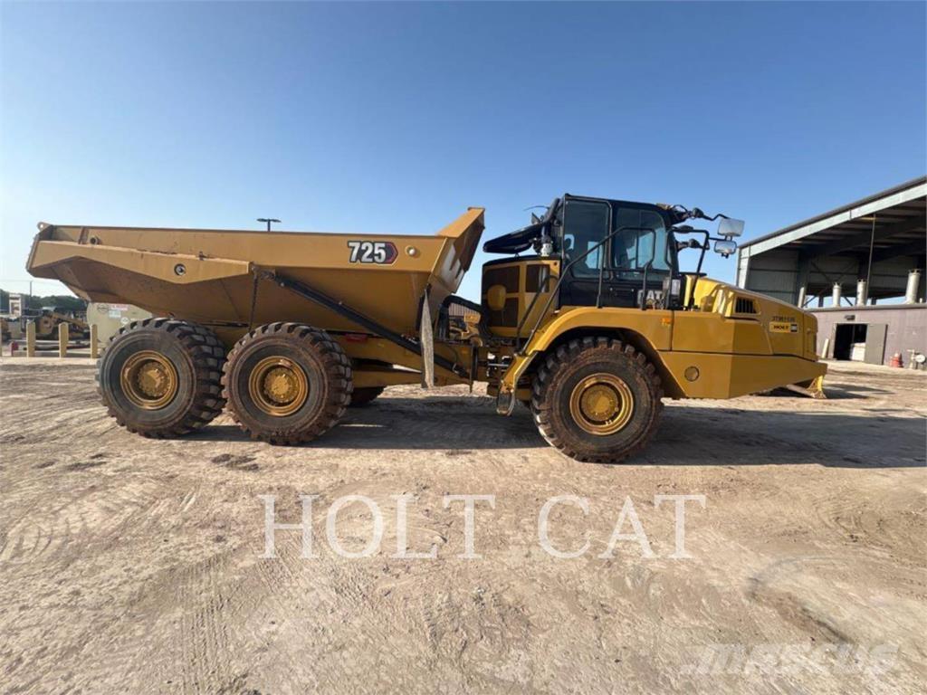 CAT 725 Transportoare articulate