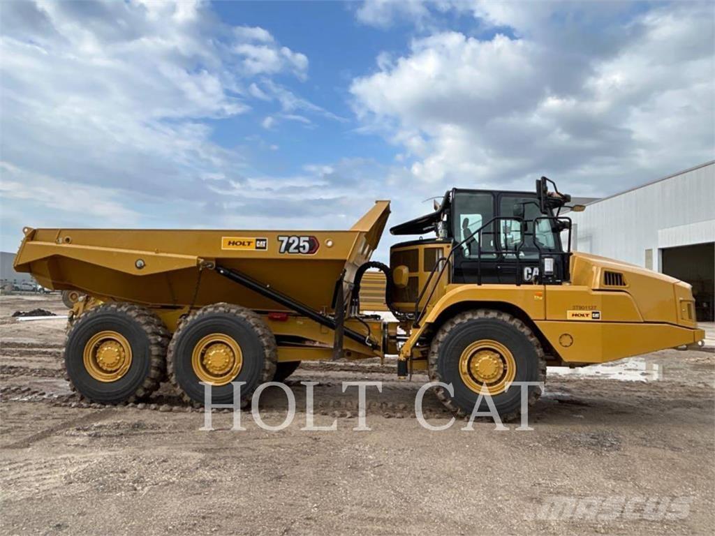 CAT 725 Transportoare articulate