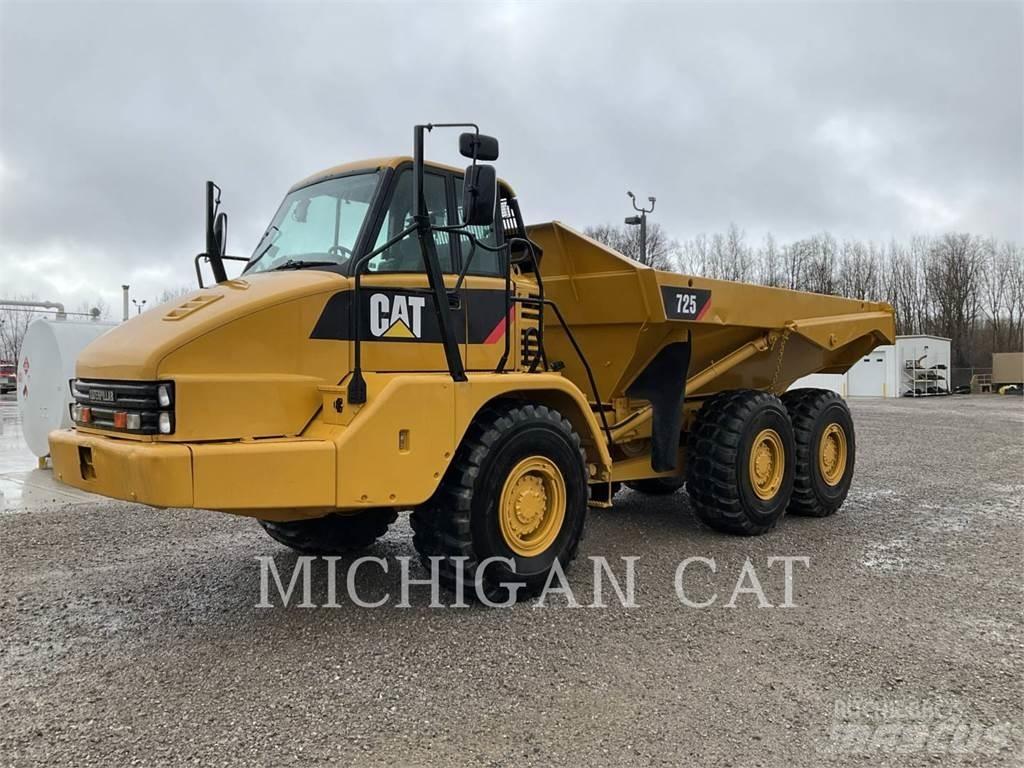 CAT 725 T Transportoare articulate