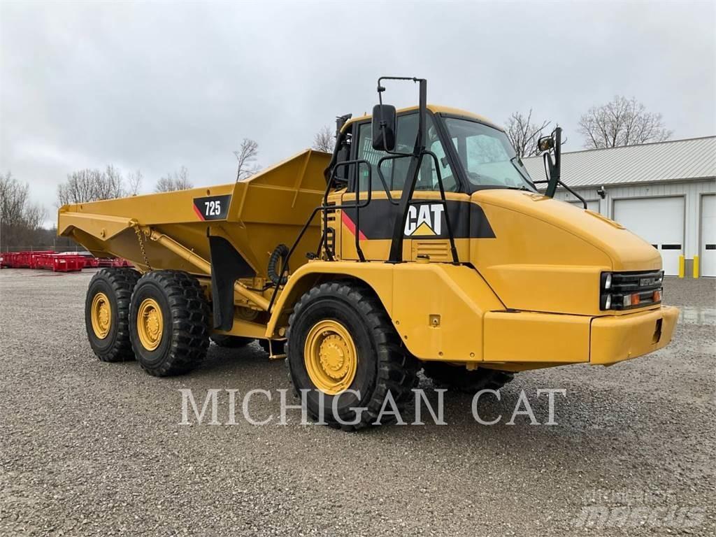 CAT 725 T Transportoare articulate