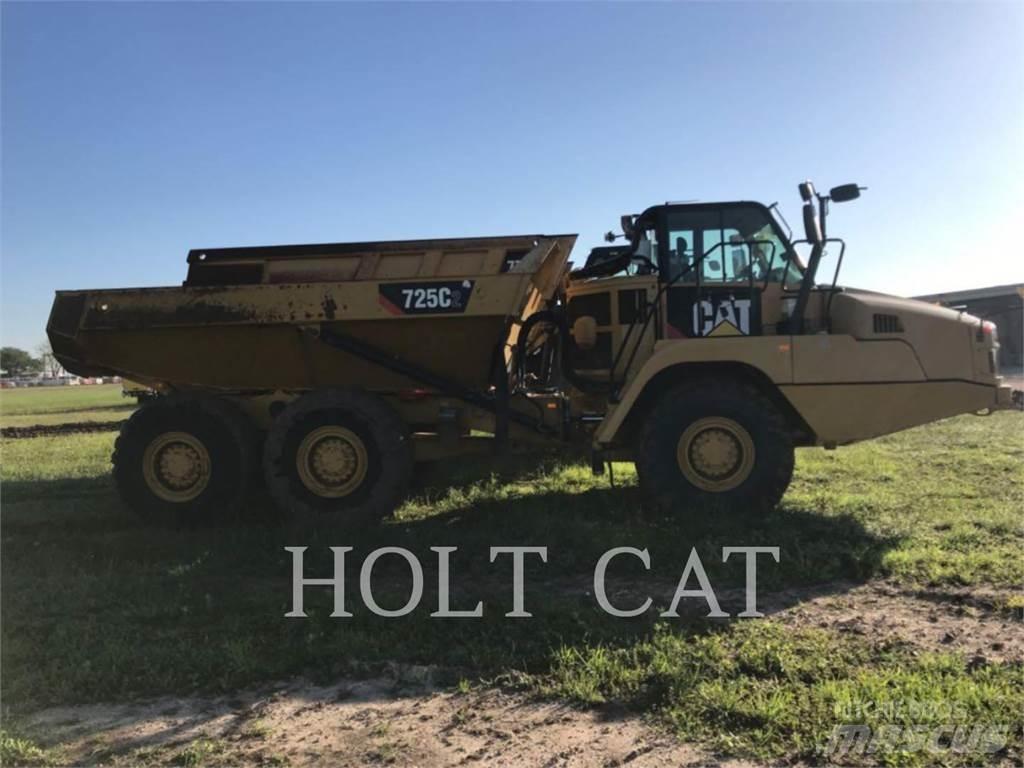 CAT 725C Transportoare articulate