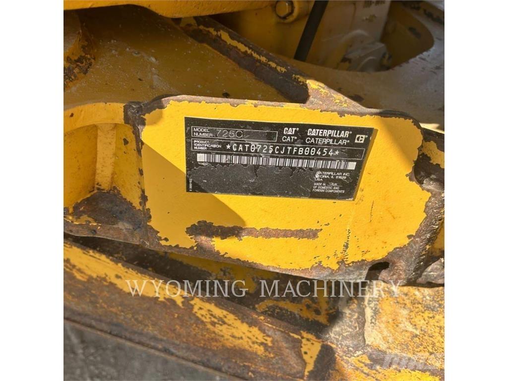 CAT 725C Transportoare articulate