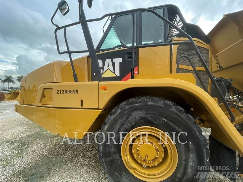 CAT 725C2 Transportoare articulate