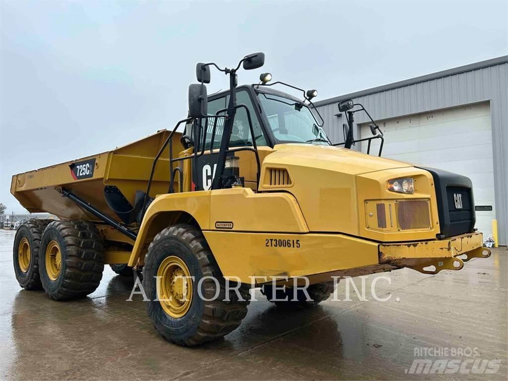 CAT 725C2 Transportoare articulate
