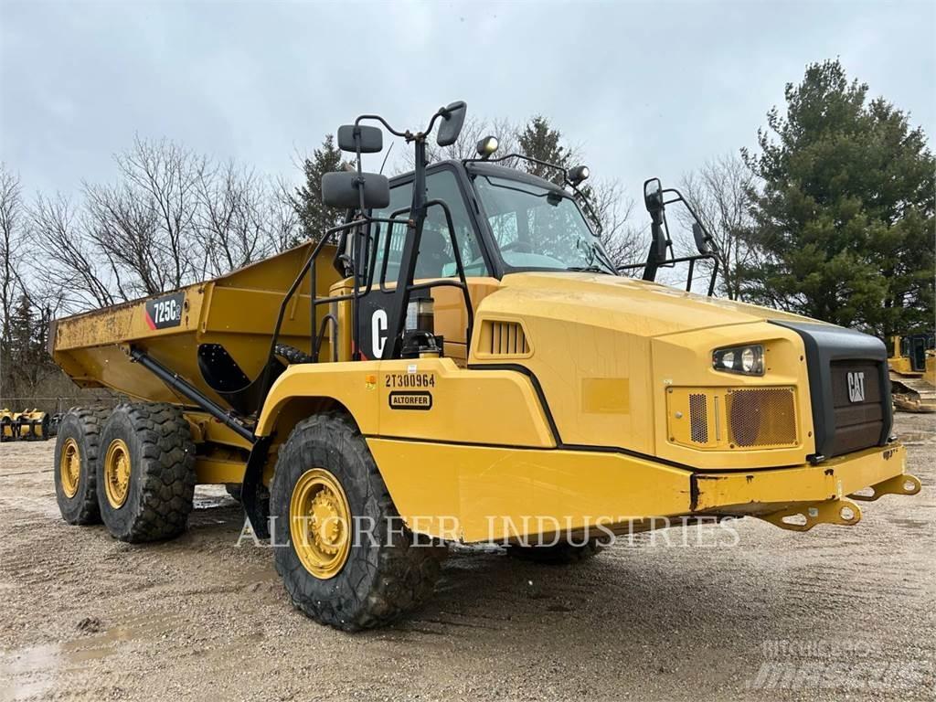 CAT 725C2 Transportoare articulate
