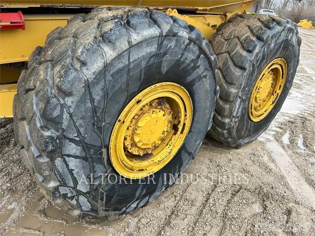 CAT 725C2 Transportoare articulate