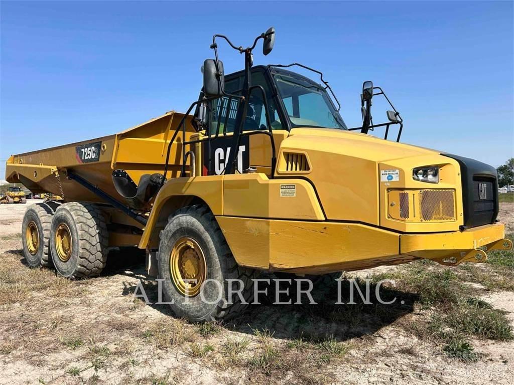 CAT 725C2 Transportoare articulate