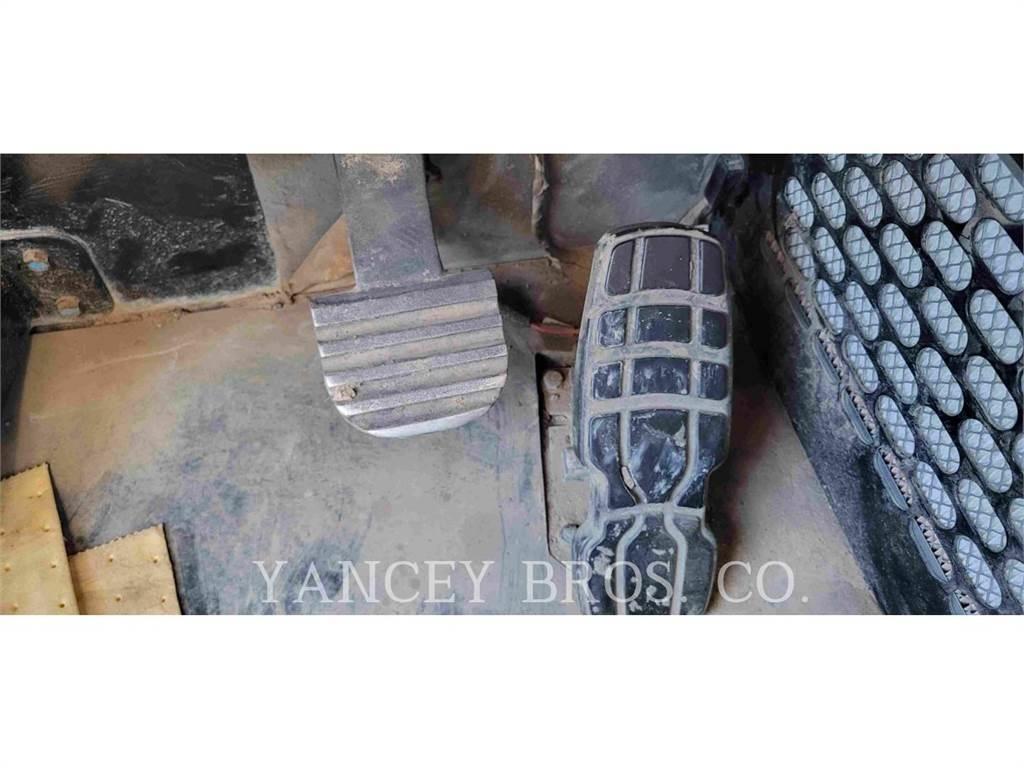 CAT 725C2 Transportoare articulate