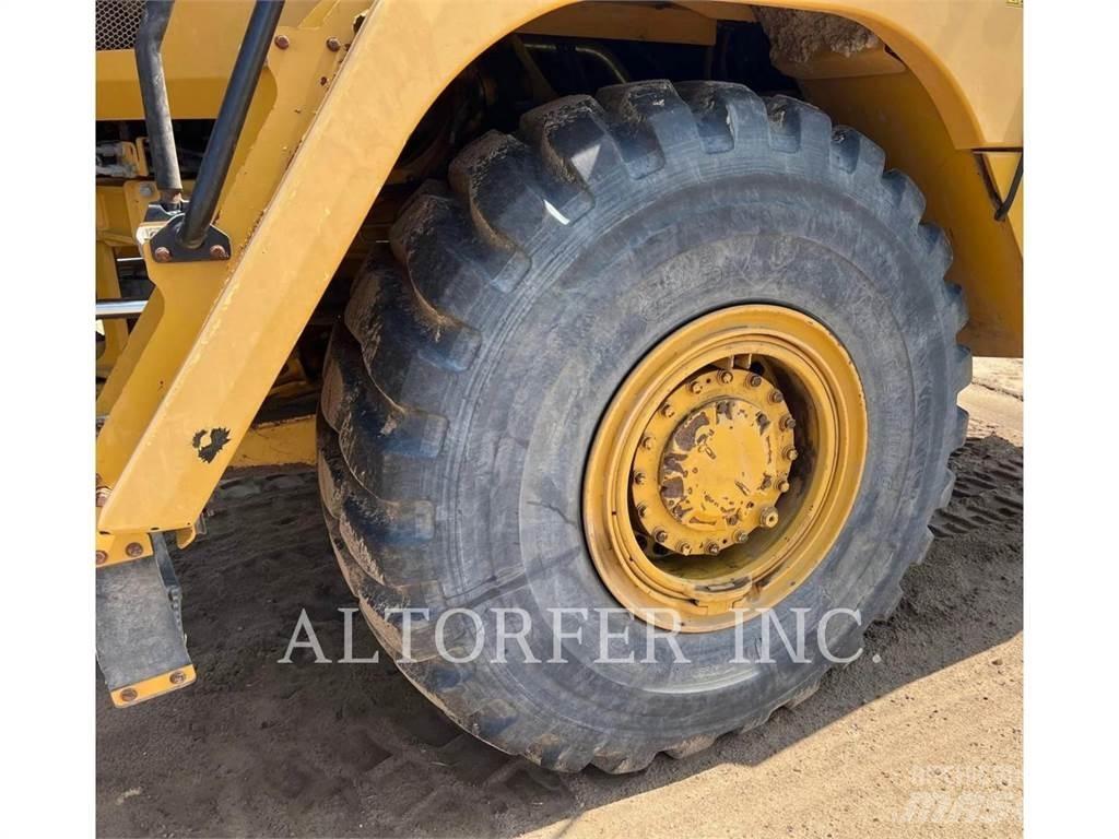CAT 725C2 Transportoare articulate