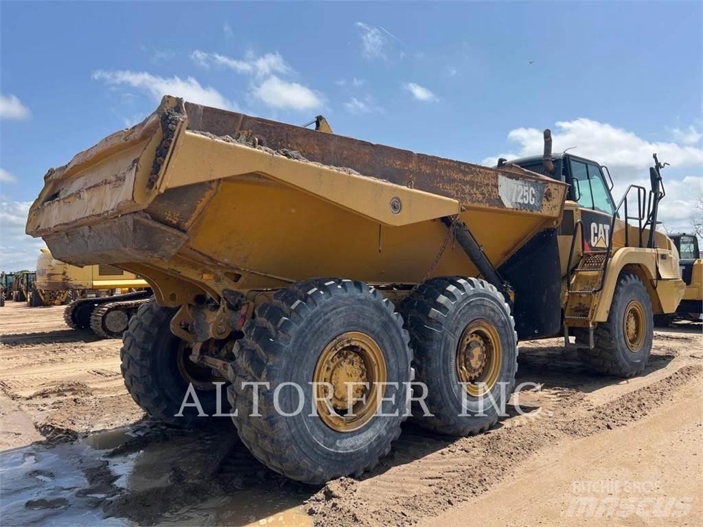 CAT 725C2 Transportoare articulate