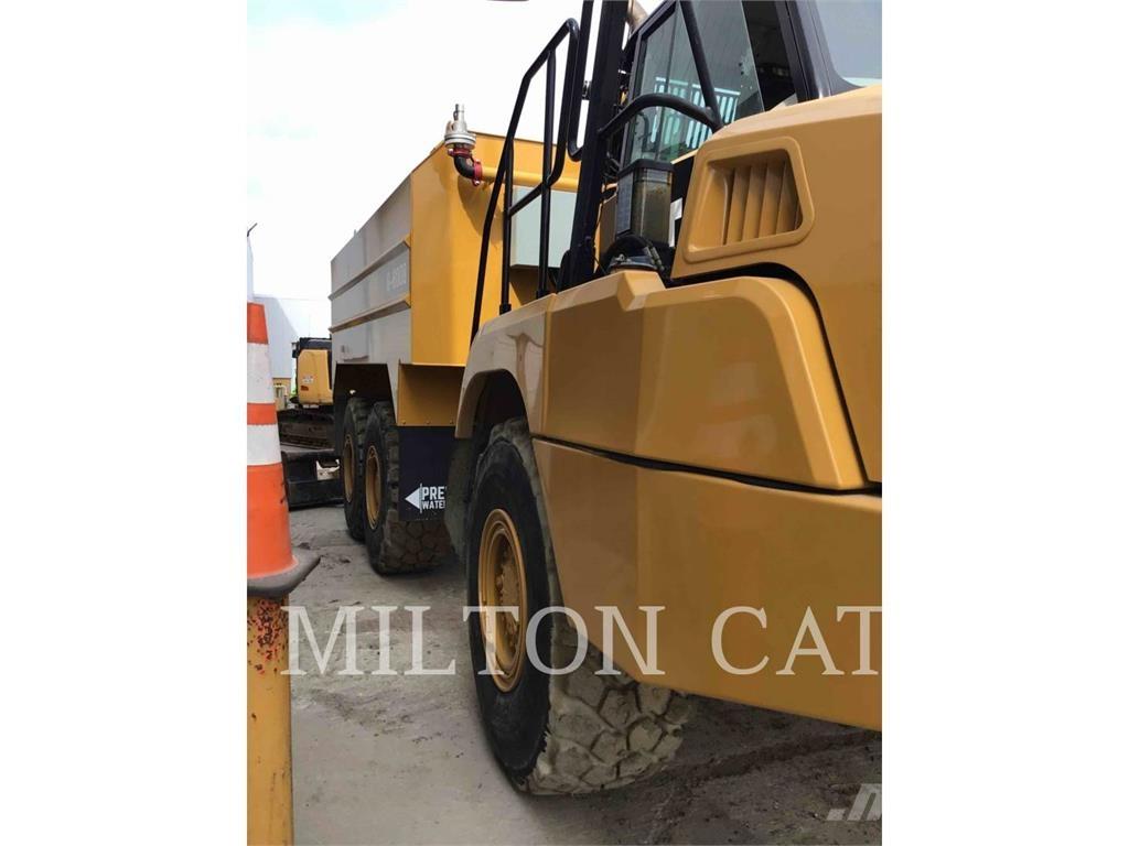 CAT 725C2 Transportoare articulate