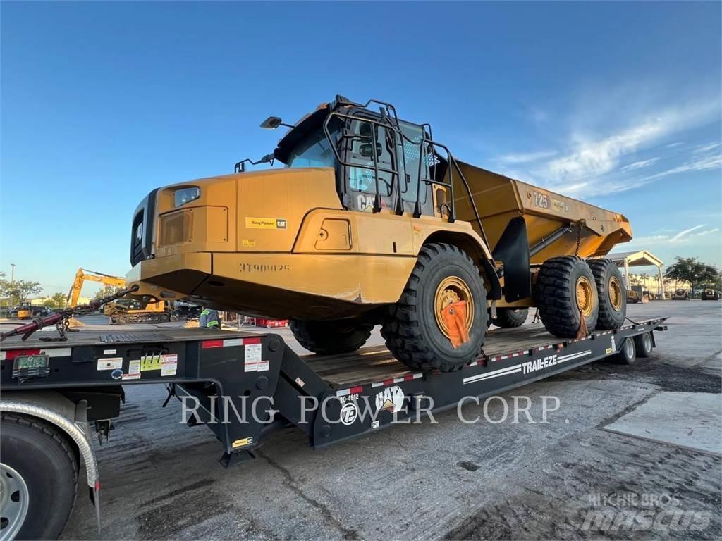 CAT 725TG Transportoare articulate