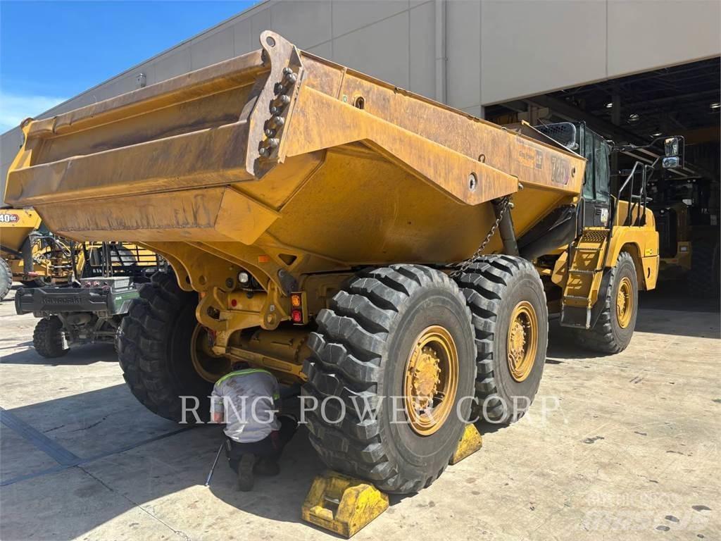 CAT 725TG Transportoare articulate