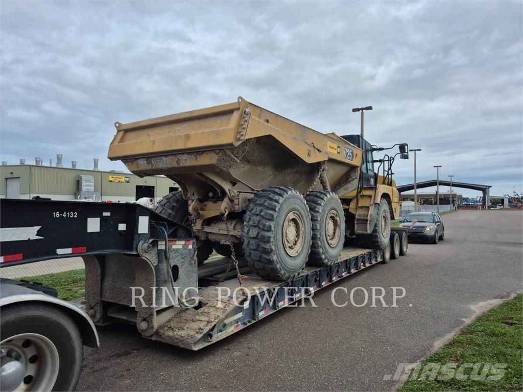 CAT 725TG Transportoare articulate