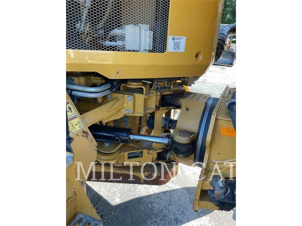 CAT 730 Transportoare articulate